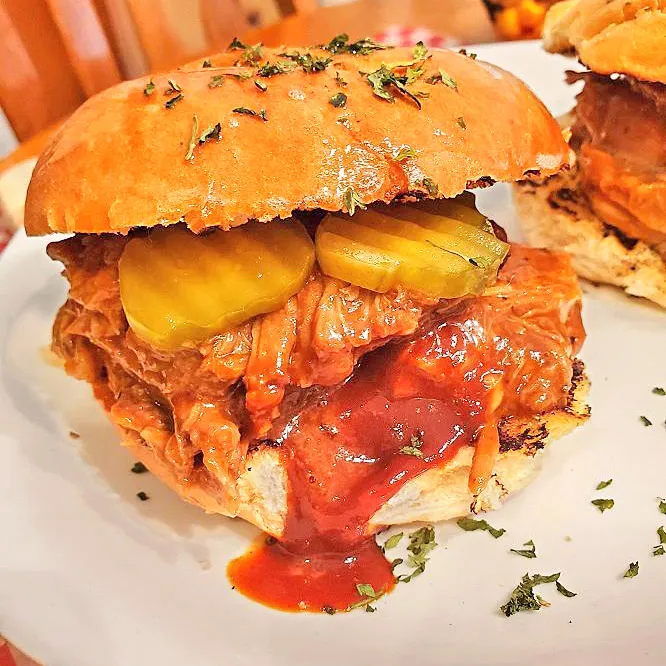 The FAST EDDIE Pulled Pork